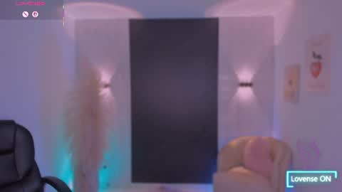 Snapshot of ivyjonesx chatting on July 3, 2026, 1:34 am Ivy online show from July 3, 2026, 1:34 am