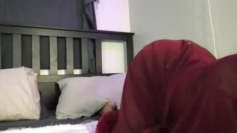 Snapshot of ivyskye_ chatting on May 15, 2026, 1:34 am ivyskye_ online show from May 15, 2026, 1:34 am