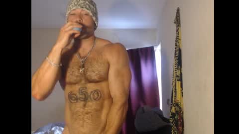 izak144 online show from April 14, 2026, 7:31 pm