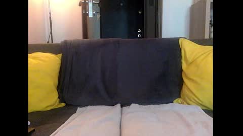 izzy53220 online show from January 14, 2026, 7:03 am