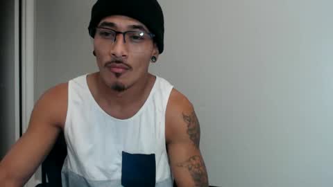 Snapshot of j0nnyk1ng chatting on December 18, 2025, 8:53 am Mugen online show from December 18, 2025, 8:53 am