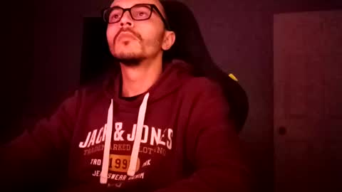 Yoursexxyguy online show from February 28, 2025, 11:01 pm