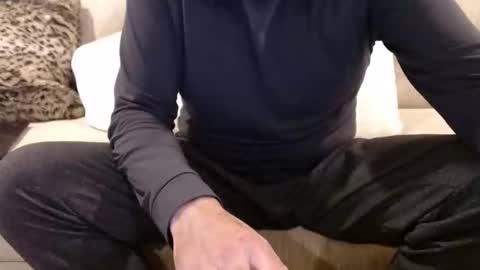 James online show from December 16, 2025, 2:05 am