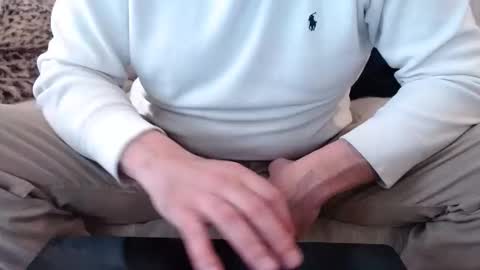 Snapshot of j335129 chatting on March 13, 2026, 6:58 pm James online show from March 13, 2026, 6:58 pm