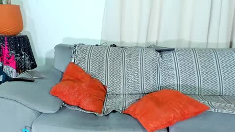 Snapshot of j_calix chatting on December 3, 2024, 1:19 am Calix Independient model Insta and twt Calixsnake online show from December 3, 2024, 1:19 am