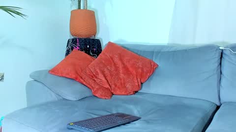 Snapshot of j_calix chatting on December 12, 2024, 5:20 am Calix Independient model Insta and twt Calixsnake online show from December 12, 2024, 5:20 am