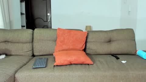 Snapshot of j_calix chatting on January 11, 2025, 2:20 am Calix Independient model Insta and twt Calixsnake online show from January 11, 2025, 2:20 am