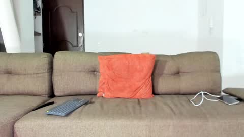 Snapshot of j_calix chatting on January 16, 2025, 2:09 am Calix Independient model Insta and twt Calixsnake online show from January 16, 2025, 2:09 am