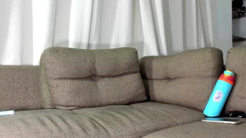 Snapshot of j_calix chatting on January 19, 2025, 5:37 am Calix Independient model Insta and twt Calixsnake online show from January 19, 2025, 5:37 am