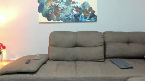 Snapshot of j_calix chatting on October 21, 2025, 1:28 am Calix Independient model Insta and twt Calixsnake online show from October 21, 2025, 1:28 am