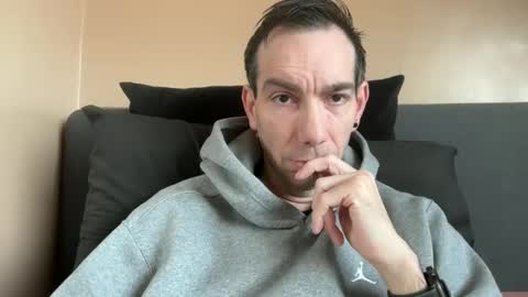 Snapshot of j_dc chatting on March 5, 2025, 12:33 pm j_dc online show from March 5, 2025, 12:33 pm