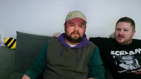 ja_couple online show from April 11, 2026, 7:07 pm