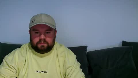 ja_couple online show from April 14, 2026, 6:36 pm