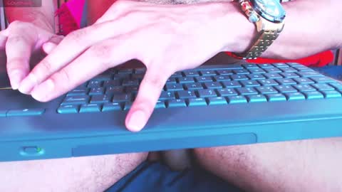 Snapshot of jack_bravo1 chatting on December 22, 2024, 7:42 pm online show from December 22, 2024, 7:42 pm