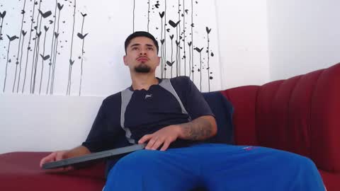 Snapshot of jack_hills2 chatting on February 4, 2026, 1:50 pm online show from February 4, 2026, 1:50 pm