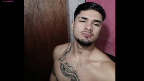 Snapshot of jack_hills2 chatting on March 3, 2026, 11:05 am online show from March 3, 2026, 11:05 am