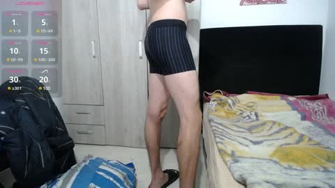 INDEPENDENT MODEL online show from January 28, 2025, 9:30 am