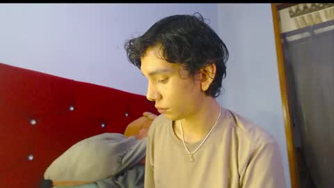 Laick online show from May 5, 2026, 4:53 am