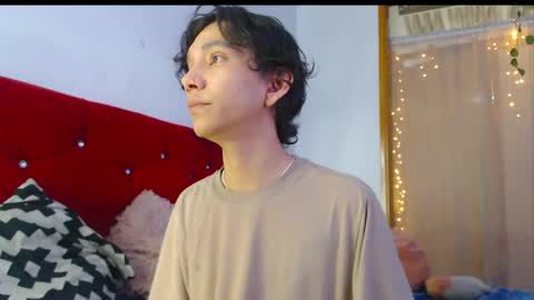 Laick online show from May 8, 2026, 1:11 am