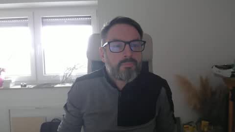 jackbauer9999 online show from April 4, 2026, 12:35 pm