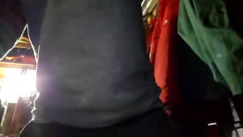 Snapshot of jackboys16 chatting on January 6, 2025, 5:19 am Dess online show from January 6, 2025, 5:19 am