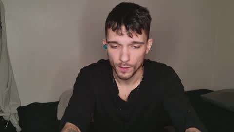 Snapshot of jackdesfeux chatting on February 11, 2025, 3:29 am Jack  online show from February 11, 2025, 3:29 am