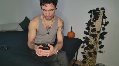 Snapshot of jackdesfeux chatting on September 29, 2025, 8:24 pm Jack  online show from September 29, 2025, 8:24 pm