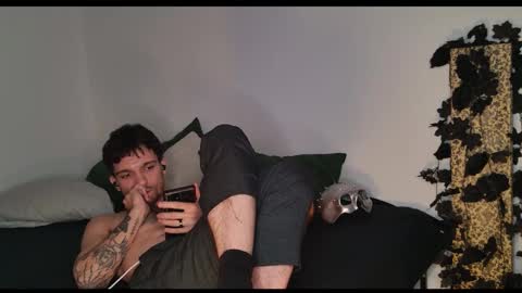 Snapshot of jackdesfeux chatting on October 6, 2025, 10:45 am Jack  online show from October 6, 2025, 10:45 am