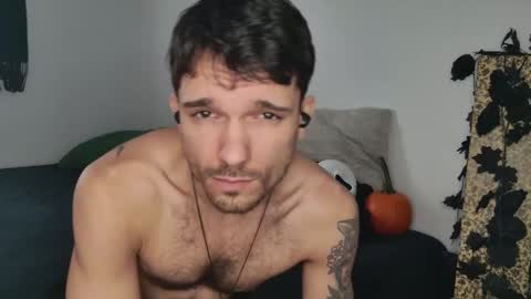 Snapshot of jackdesfeux chatting on October 25, 2025, 5:51 pm Jack  online show from October 25, 2025, 5:51 pm