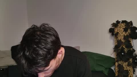 Jack  online show from December 3, 2025, 2:08 am