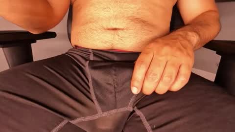 jackenwatch online show from October 16, 2025, 5:52 am