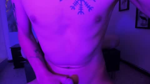 Snapshot of jackk_8 chatting on September 12, 2025, 9:48 pm jackk_8 online show from September 12, 2025, 9:48 pm