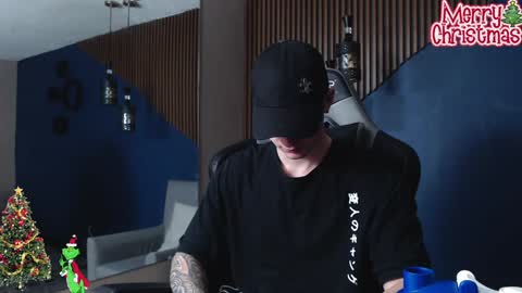 Jackson Olsen online show from December 24, 2024, 1:06 pm