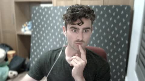 Jackson Uk online show from April 6, 2026, 6:42 pm