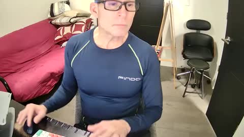 jackxjackxxx online show from December 12, 2024, 6:42 pm