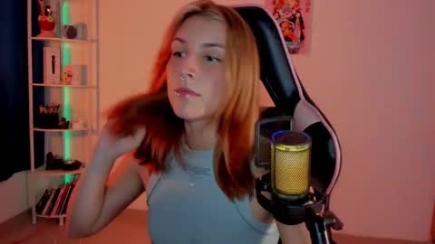 Snapshot of jacky_croft chatting on January 13, 2025, 3:34 am Linda Sofia help me get to 100 thumbs up online show from January 13, 2025, 3:34 am