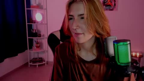 Snapshot of jacky_croft chatting on January 17, 2025, 9:50 pm Linda Sofia help me get to 100 thumbs up online show from January 17, 2025, 9:50 pm