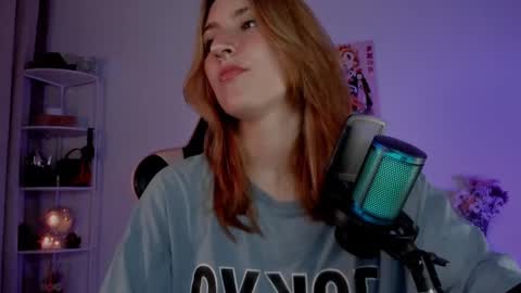 Snapshot of jacky_croft chatting on February 15, 2025, 2:37 am Linda Sofia help me get to 100 thumbs up online show from February 15, 2025, 2:37 am