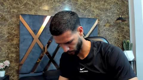 Jaco online show from February 19, 2026, 11:23 pm