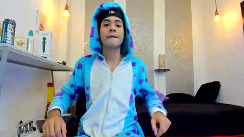 Snapshot of jacob_blackwell chatting on November 9, 2025, 7:34 pm jacob_blackwell online show from November 9, 2025, 7:34 pm