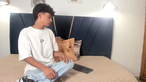 jacob_cum23 online show from June 30, 2026, 12:22 am