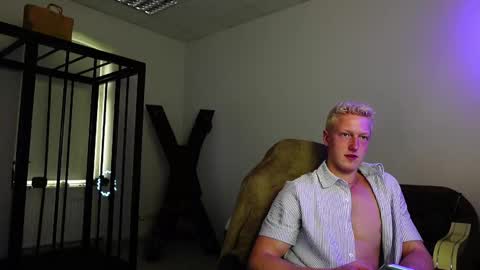 Snapshot of jacob_devon chatting on September 14, 2025, 3:11 pm JACOB DEVON online show from September 14, 2025, 3:11 pm