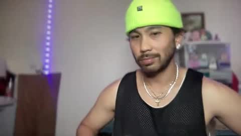 jacob_drizzi online show from October 22, 2025, 4:02 am