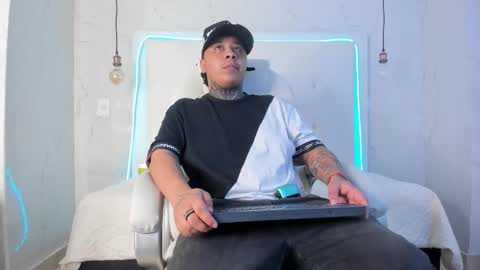 TJ online show from November 30, 2025, 7:01 am