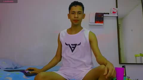 Snapshot of jacob_wolf_xxx chatting on February 28, 2026, 5:19 am jacob online show from February 28, 2026, 5:19 am