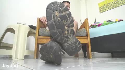 Jacob And Jayden online show from February 1, 2025, 6:32 am