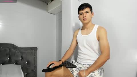 Snapshot of jacobb_lee chatting on December 15, 2024, 6:37 pm Jacob Lee online show from December 15, 2024, 6:37 pm