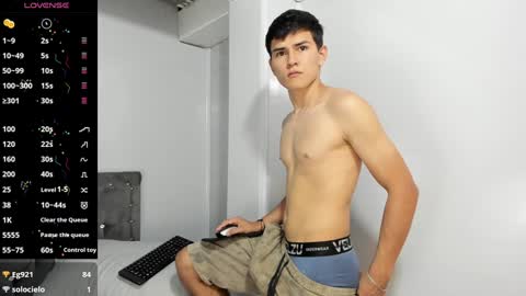 Snapshot of jacobb_lee chatting on December 23, 2024, 7:20 pm Jacob Lee online show from December 23, 2024, 7:20 pm