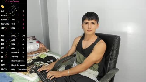 Snapshot of jacobb_lee chatting on January 15, 2025, 9:09 pm Jacob Lee online show from January 15, 2025, 9:09 pm