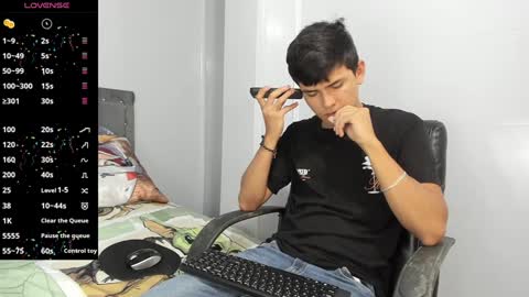 Snapshot of jacobb_lee chatting on February 4, 2025, 9:10 pm Jacob Lee online show from February 4, 2025, 9:10 pm